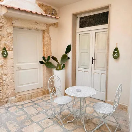 Borgo Sant Angelo Guest house Conversano