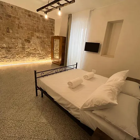 Borgo Sant Angelo Konukevi 3*